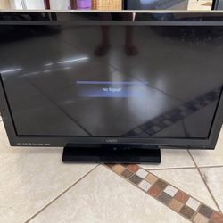 Working VIZIO TV
