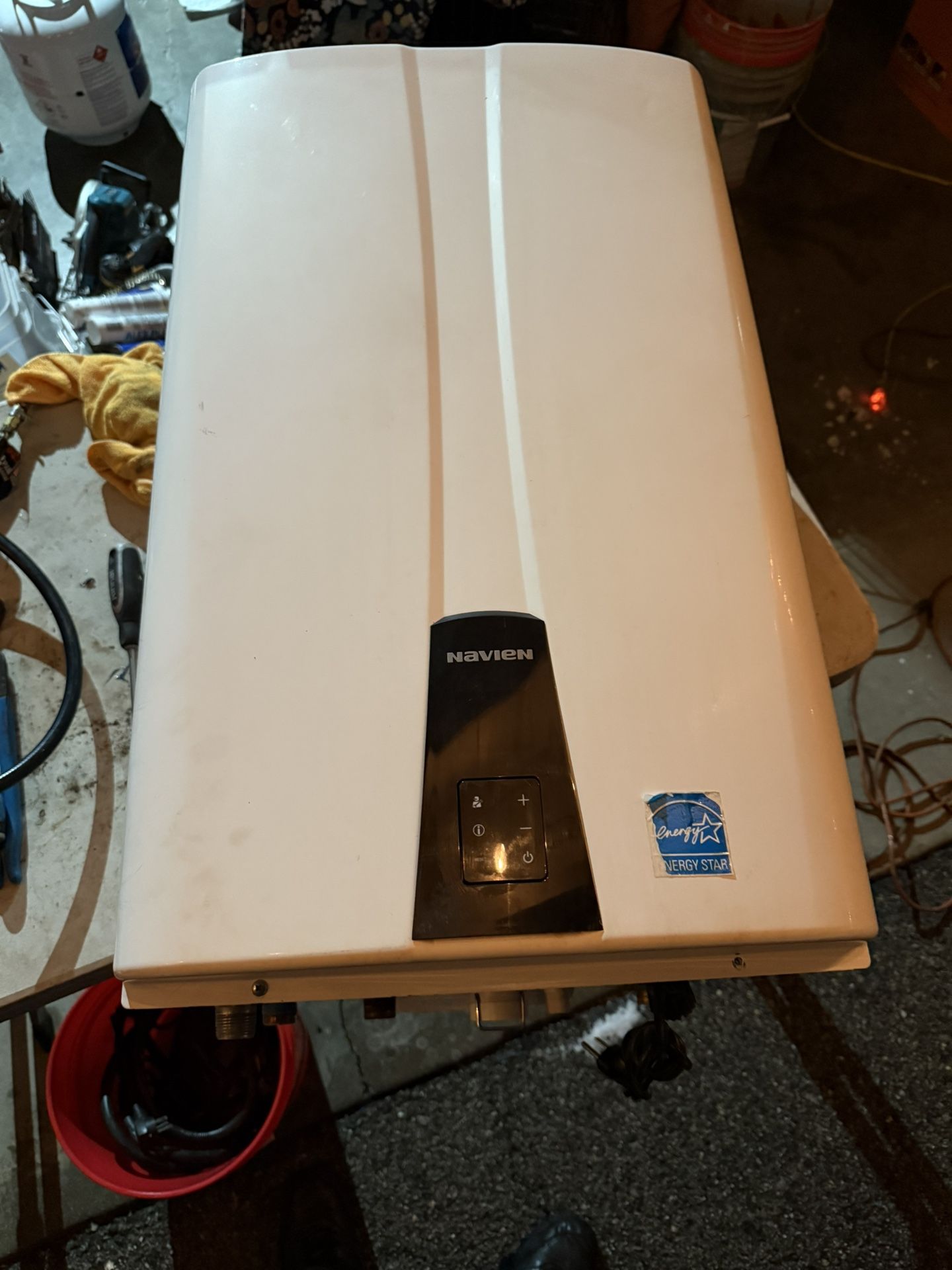 Tankless Water heater Navien NPE 240A Recirculating