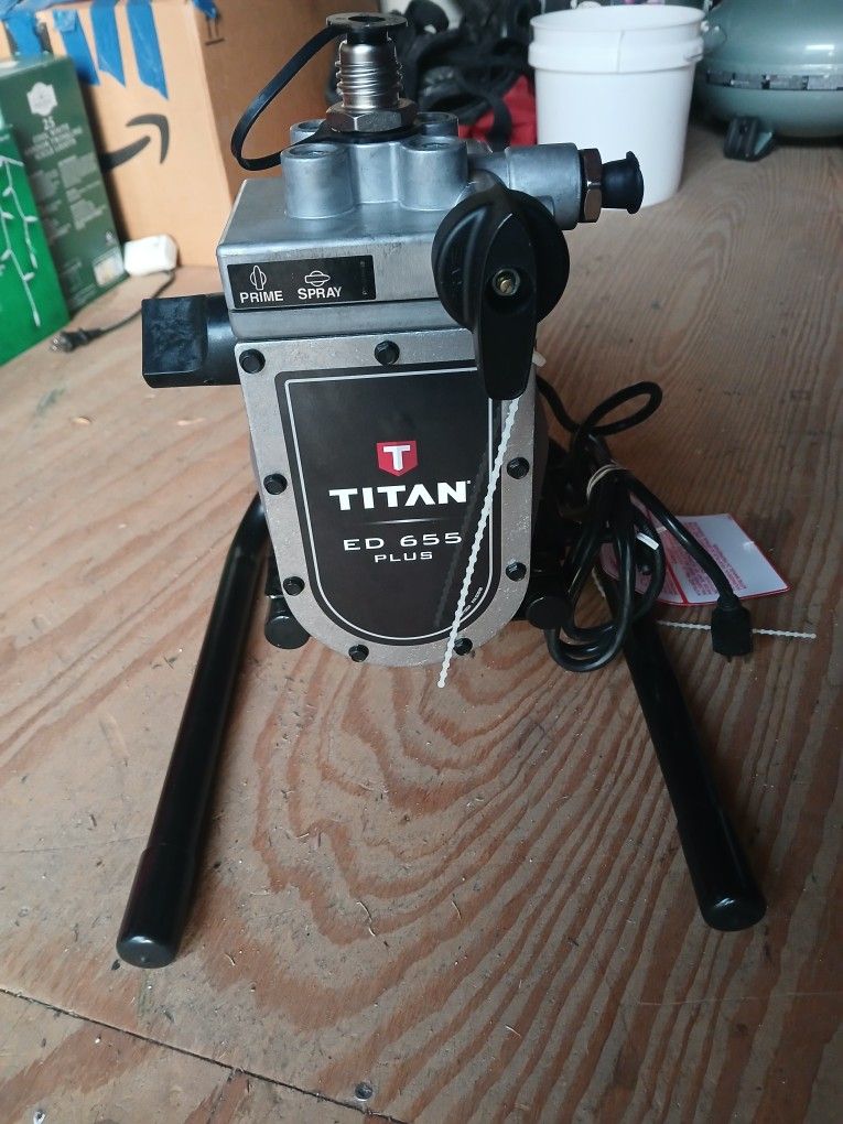 Titan ED655 Plus Airless Finish Sprayer