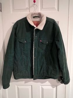 Levi’s Sherpa Jacket – Size Large