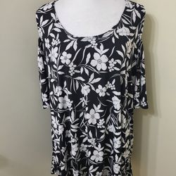 Silky Black & White Floral Print Tunic Cold Shoulder 1X
