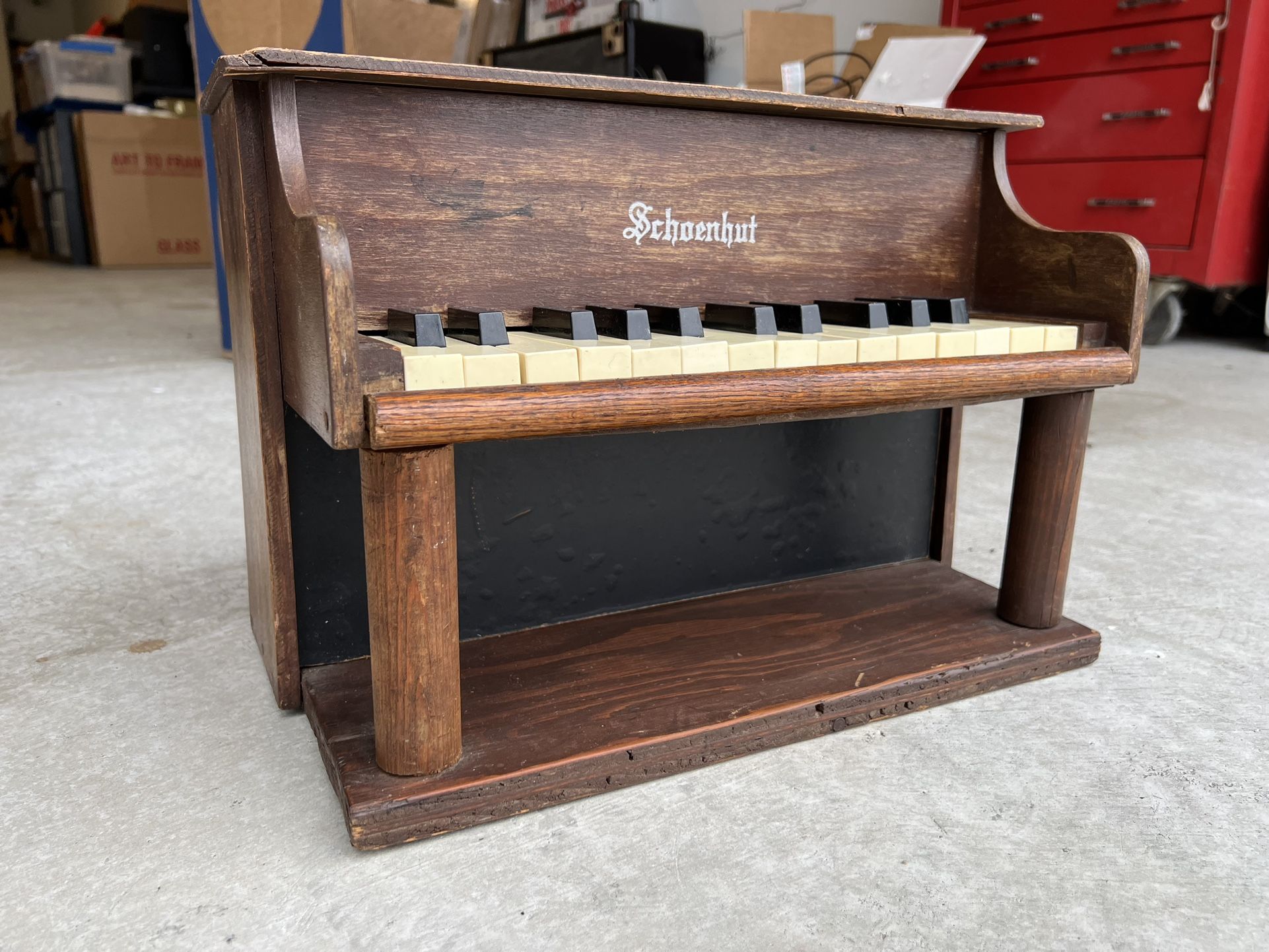 Old Vintage Schoenhut 30 Keys Upright Children's Toy Piano 20" x 18"x10"