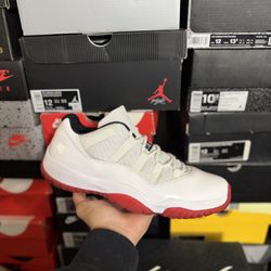 Jordan Cherry 11 Lows size 11.5 VNDS 