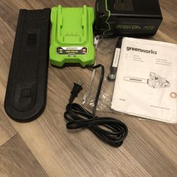 Chainsaw and Battery