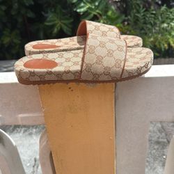 Gucci Slides Men 