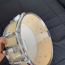 Snare Drum Excellent Conditions 