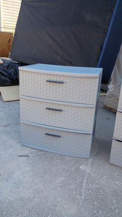 Sterilite drawer