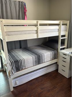 Twin Bunk Beds