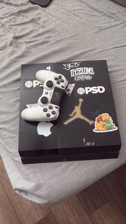 PS4