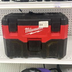 Milwaukee compressor