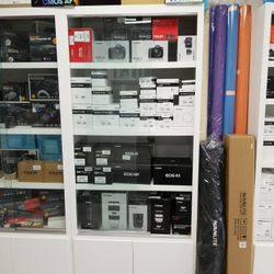 Canon Cameras And Lense Wide Variety Of Accessories >>> Text For Specific Items>>> Ez Payment Available 