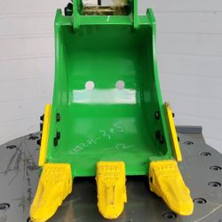 Mini Excavator Caterpillar 302 GP Bucket 12 inches Width o Similar Machine