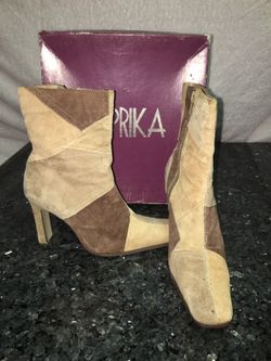 Brown heel boots