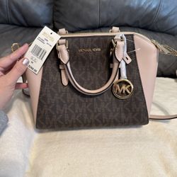Michael Kors Handbag/Crossbody