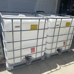 250 Gallon Water Tanks FOOD GRADE