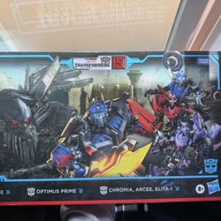 RARE!! Brand New/Sealed Transformers Studio Series 15th Anniversary Autobot Multipack