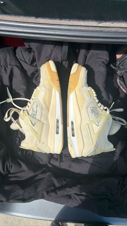 Jordan 4s