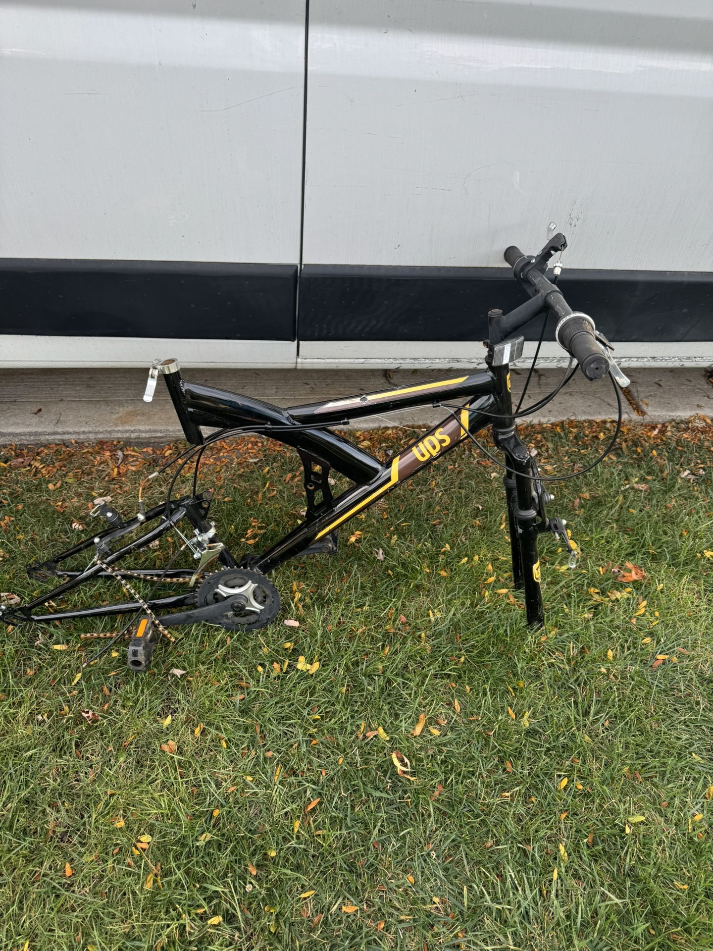 Rare UPS bike frame for parts or display