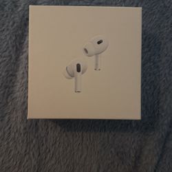 Apple AirPods Pro 2, Wireless Earbuds, Active Noise Cancellation, Hearing Aid Feature