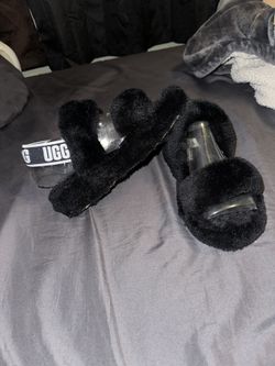 Ugg Fluff Slippers