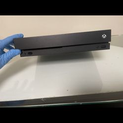 Xbox 1 X 1tb 