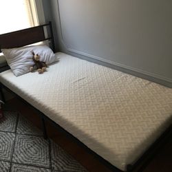 3 Twin Size Beds 