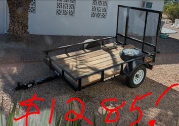 Trailer utility, 5' x 8', like. New, loaded with extras