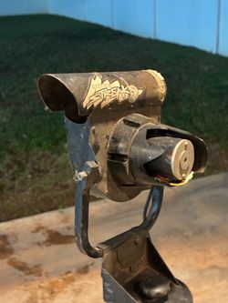 Hitting streak pitching machine baseball