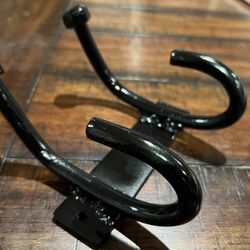 2 Heavy Duty Wall Coat Hanger