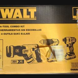 Dewalt 20v Brushless 4 Tool
Combo Kit DCK476D2