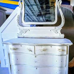 Antique Dresser With Mirror.