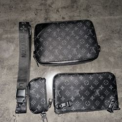 |Luxury Trio Messenger Styled Crossbody Bag|