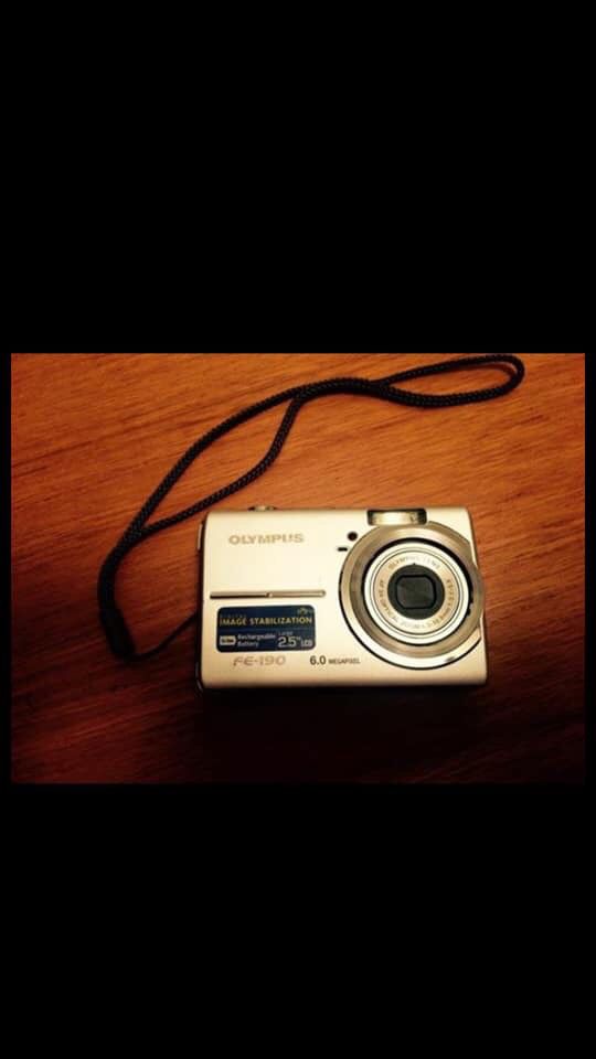 Digital Camera Olympus FE-190