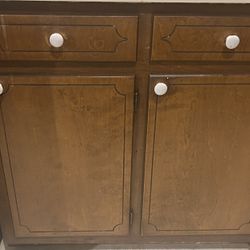 1979 Wood Kitchen Cabinets