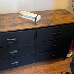 Lightweight Dresser
