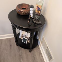 End table 