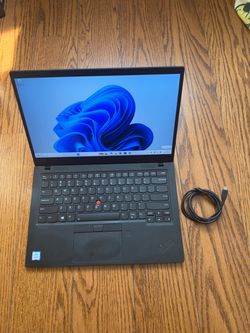Lenovo X1 Gen 7 8GB RAM 256GB SSD Fully Functional windows 11,m