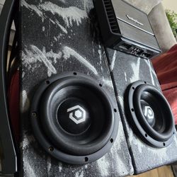 8s.  SOUNDQUBED 1200RMS Y P500X1BD Y CAJA 