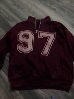 Maroon quarter zip sweater