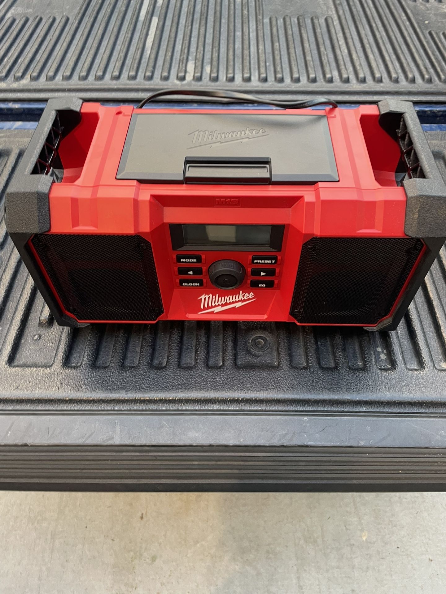 Milwaukee M18 Job site Speaker