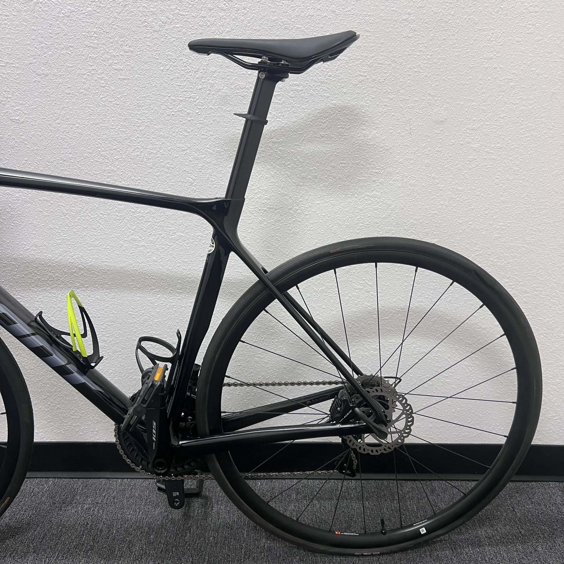 Giant GIAN 030 RD Frame 43516 Bicycle Shimano tubeless