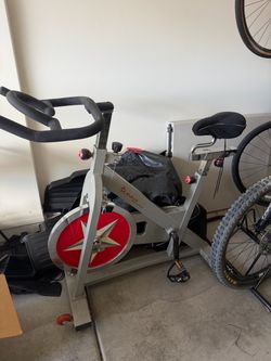 Sunny Health & Fitness Indoor Cycle
