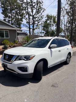 2018 Nissan Pathfinder