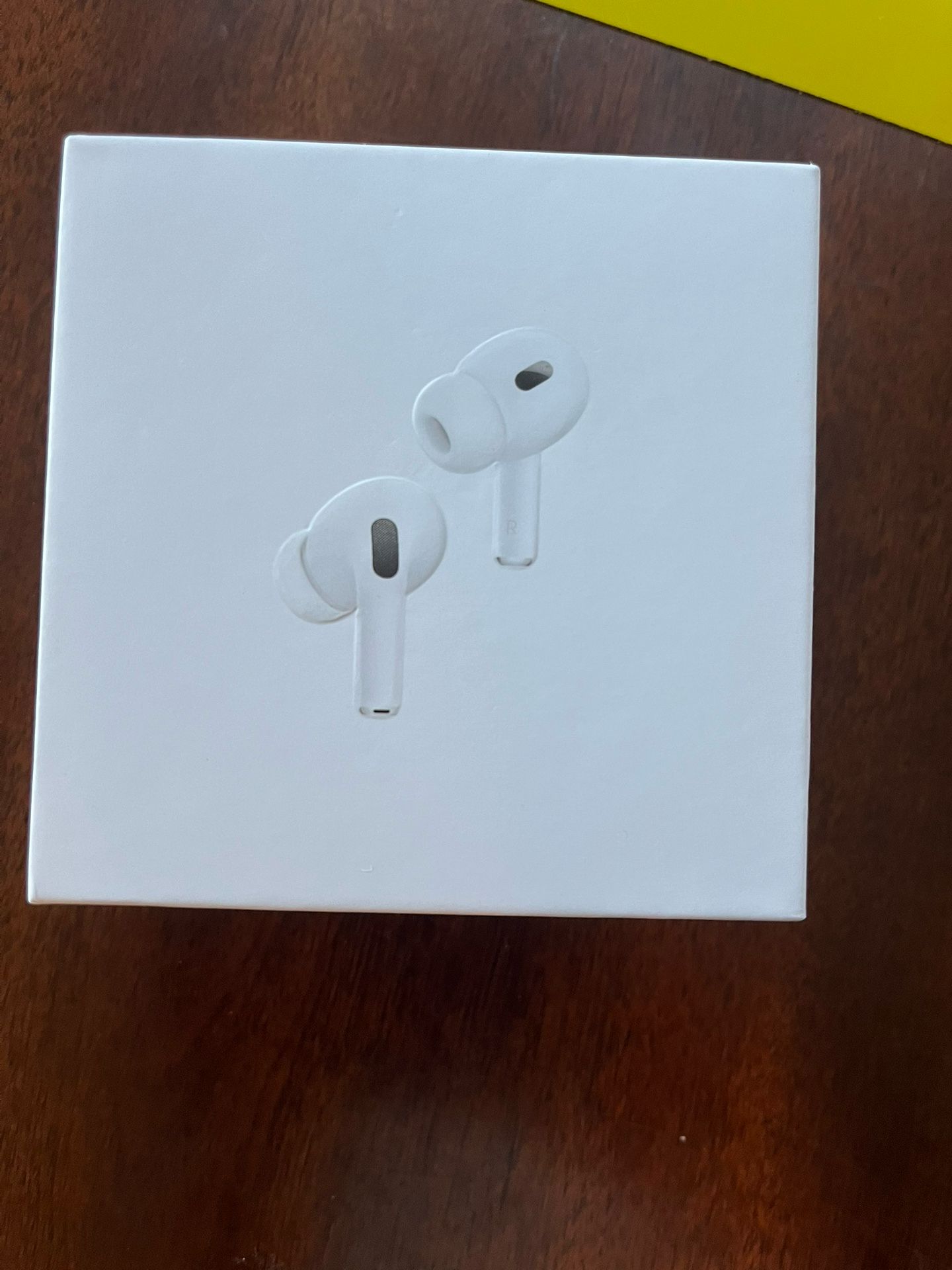 Apple AirPods Pro (2nd Generation)