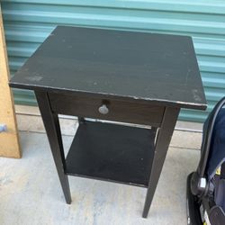 Black end table 