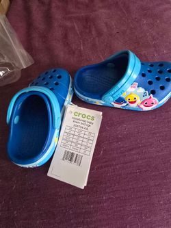 New BABY SHARK CROCS
