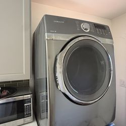 Samsung Gas Front-Load Dryer – Excellent Condition – DV395GTPASU/A1