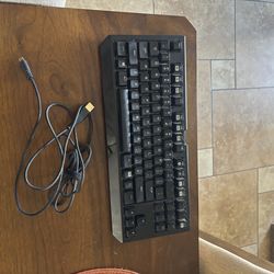 Razer BlackWidow Chroma Tournament Edition (model RZ03-0143)