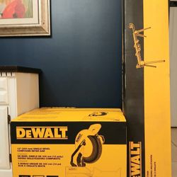 DEWALT Miter Saw & Stand BRAND NEW