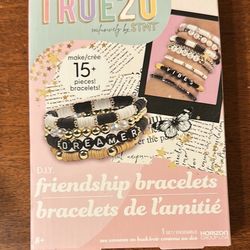 NEW True2U DIY Friendship Bracelets Kit